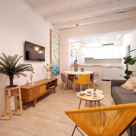 Apartamento A Estrenar En Calle Alcazares Sevilla Exterior foto